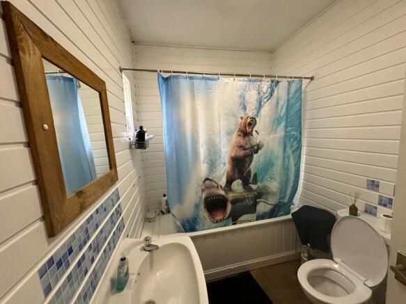 2 bed Cottage to rent Image 5