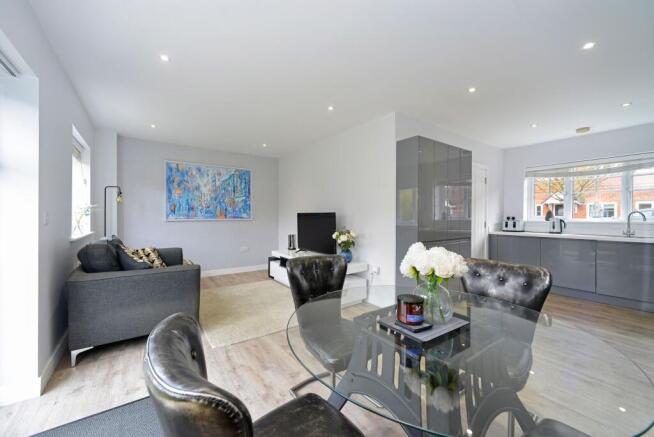 Open Plan Kitchen Dining