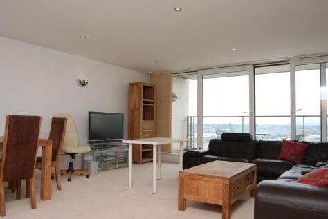 Western Gateway, Royal Docks, London, E16