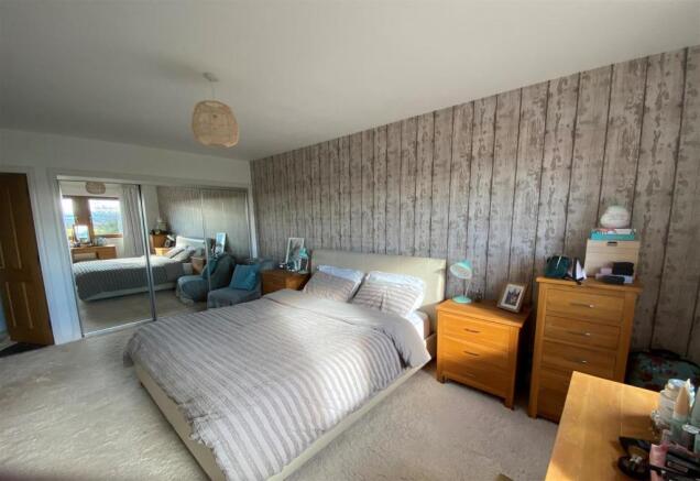 Mater Bedroom
