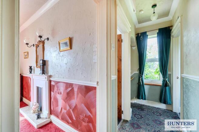 3 bed Semi-Detached for sale Image 6