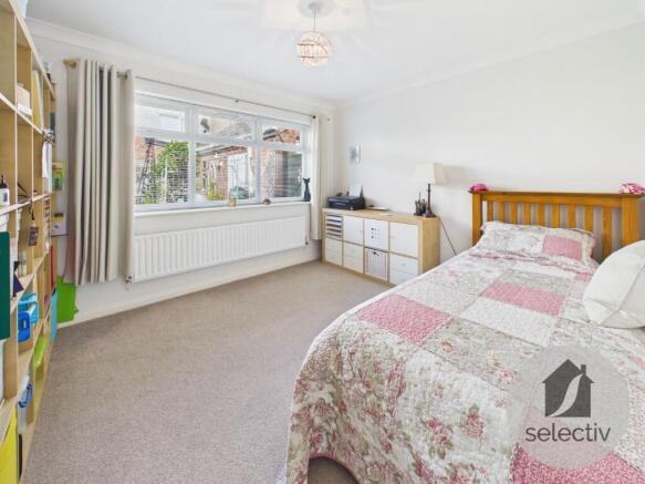 3 bed Detached Bungalow for sale Image 8