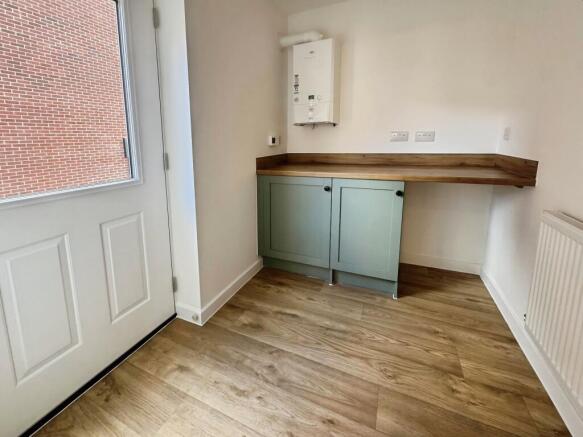 Harrier Way, Market Deeping, PE6 photo 5
