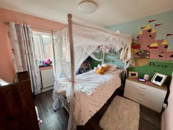2 bed Terraced for sale Image 12