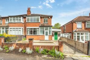 34, St Martins View, Potternewton, Leeds LS7 3LB