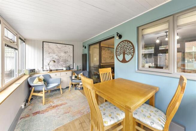 3 bed Detached for sale Image 10