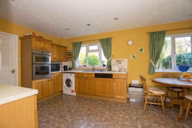 Kitchen/Breakf...