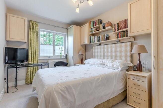 2 bed Bungalow to rent Image 6