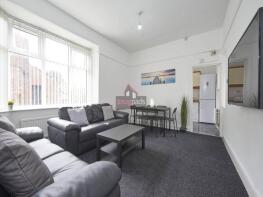 93, Bolton Road, Salford M6 7NU