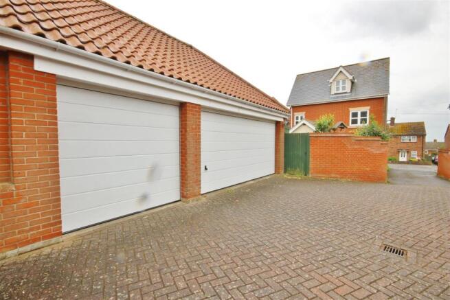 Outside - Rear