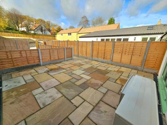 3 bed Barn Conversion for sale Image 10