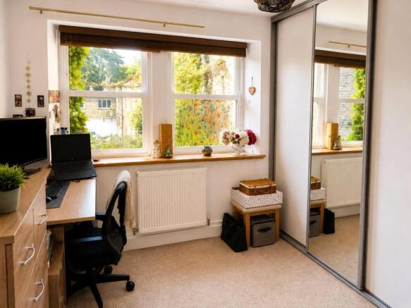 4 bed Terraced for sale Image 7