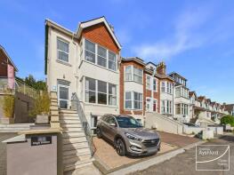 44, Youngs Park Road, Paignton TQ4 6BU