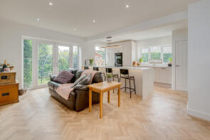 1, Lincoln Grove, Roberttown, Liversedge WF15 7NE