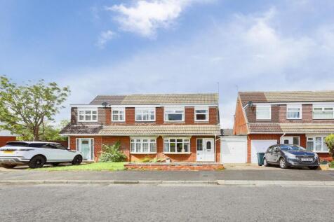 Hersham Close, Kingston Park, NE3