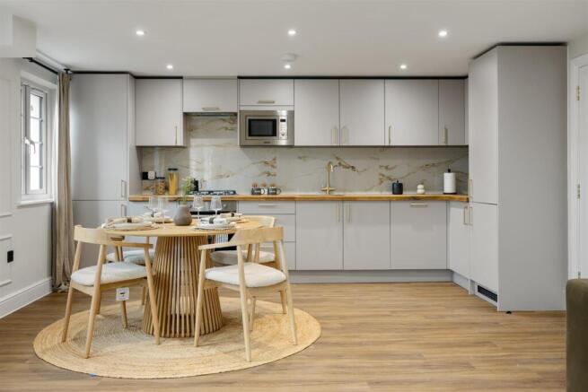 4HighamRd-ShowFlatWeb27.jpg