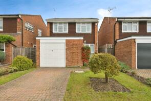 102, Old Nazeing Road, Nazeing, Waltham Abbey EN10 6RG