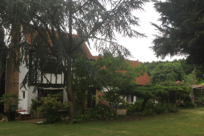 Woodgreen Farm, Honeypot Lane, Waltham Abbey, EN9 3SG