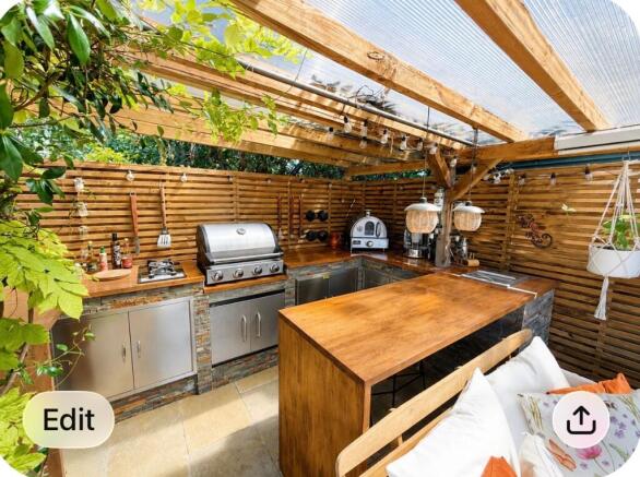 Outdoor kitchen