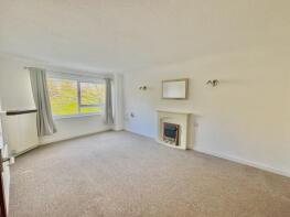 19, 52 Homeleigh House, Wellington Road, Bournemouth BH8 8LF