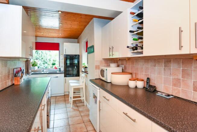 Kitchen/Breakfast Room
