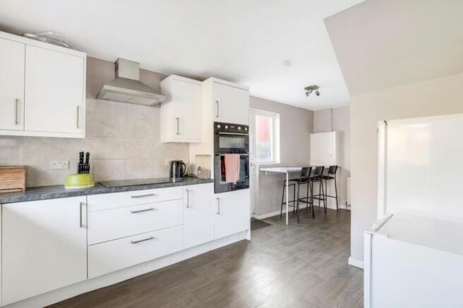 Sherwood Grove, Calverton, NG14 photo 2