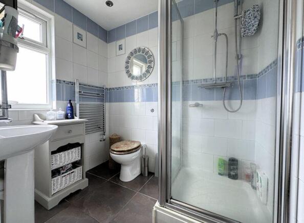 En Suite Shower Room
