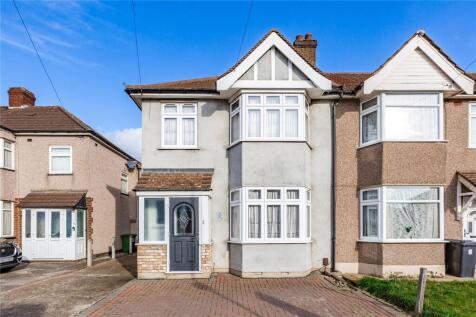 Anstead Drive, Rainham, RM13