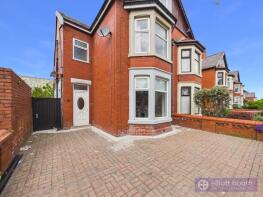 82, Warbreck Drive, Blackpool FY2 9QZ
