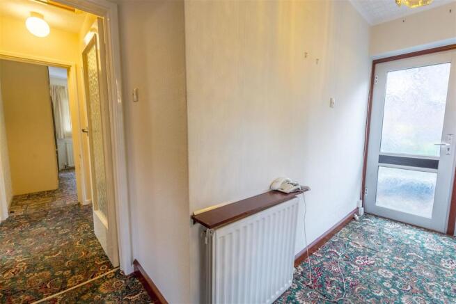 Hallway (2)-HDR copy.jpg