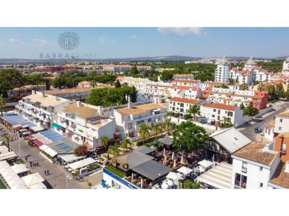 3-Bedroom Apartment Just a Few Steps from Vilamoura Marina