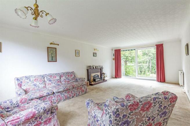 Reception Room-3.jpg