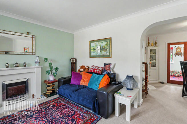 3 bed Semi-Detached for sale Image 5