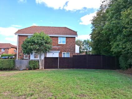 Kimbolton Close, Swindon, Wiltshire