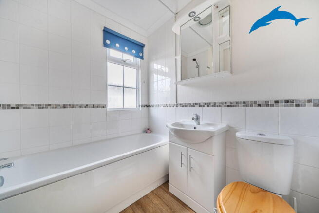 2 bed Park Home for sale Image 10