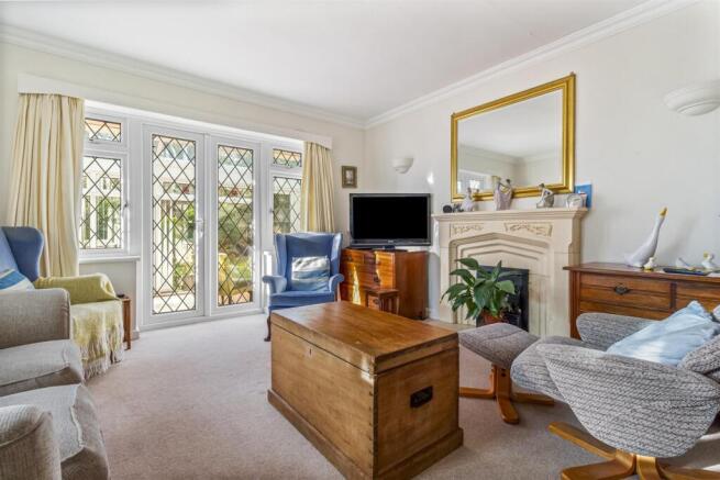 5 Parklands Ave New-021.JPG