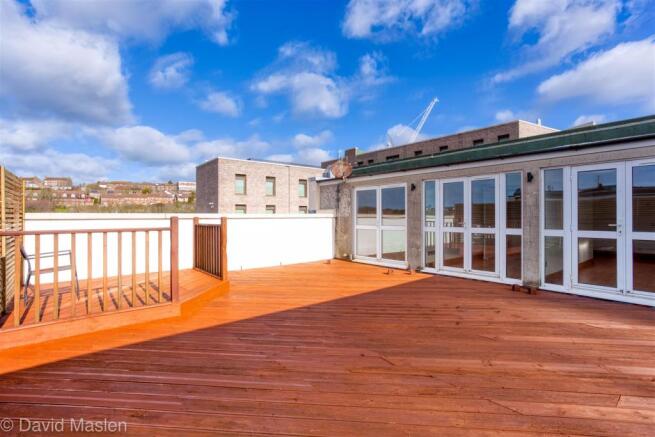 roof terrace 4.jpg