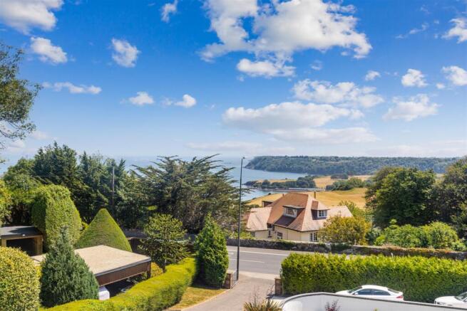 A08 - 276 Dartmouth Road Paignton - 260709.jpg