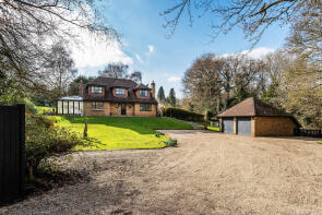 Cudham View, Berrys Green Road, Berrys Green, Westerham TN16 3AH