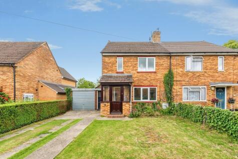 Coltman Avenue, Long Crendon, Aylesbury
