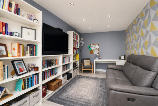 3 bed Terraced for sale Image 6