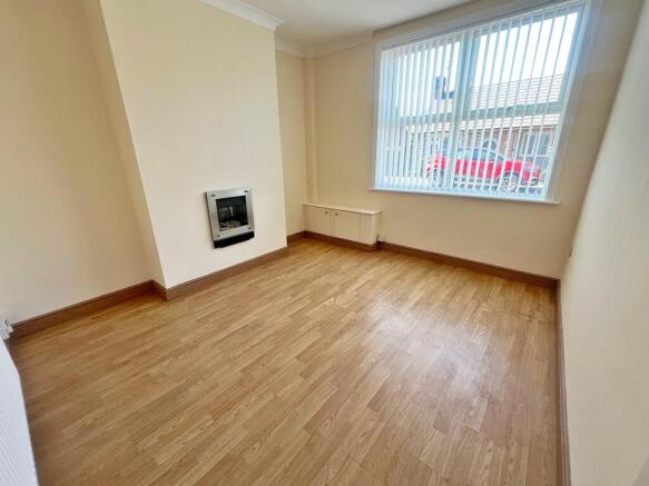 18 Neil Street 1