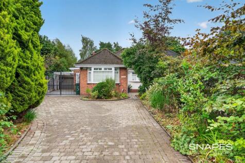 Tableymere Gardens, Cheadle Hulme, SK8