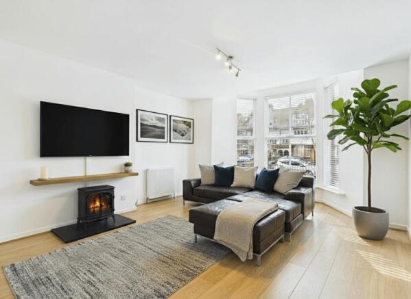 1 Bedroom Ground Floor Flat for Rent