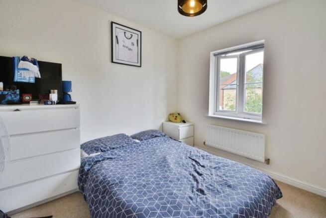 Alicia Close, Taw Hill, Swindon - More