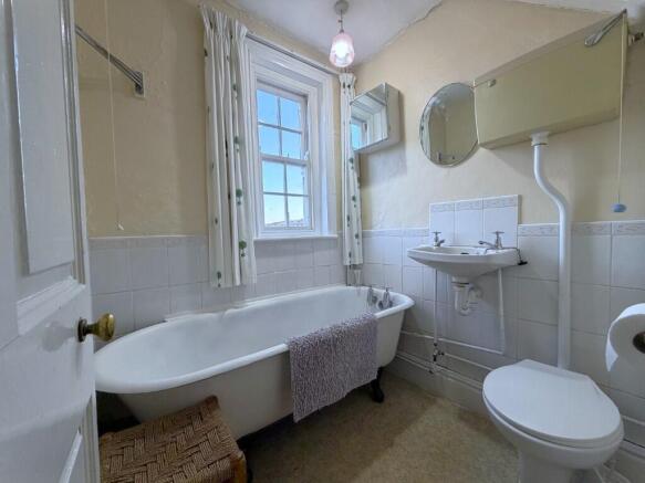 3 bed End of Terrace for sale Image 8