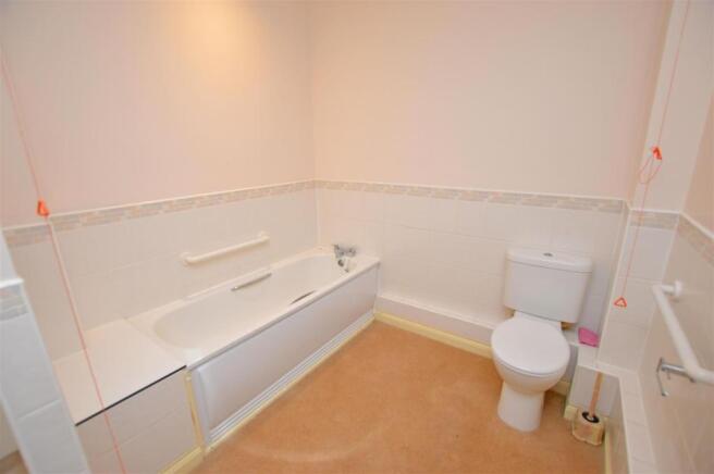 Bathroom.jpg
