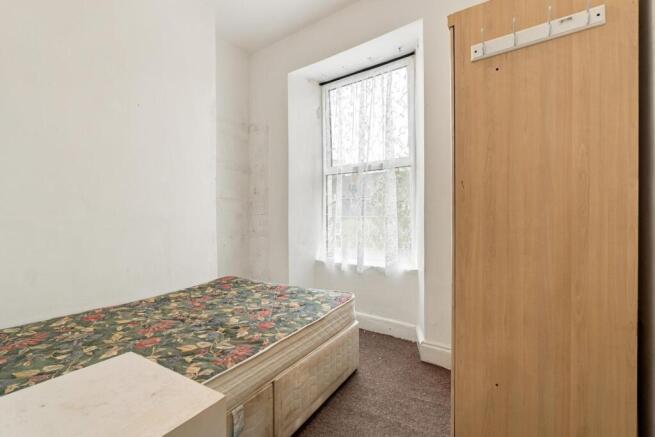 Bedroom.jpg