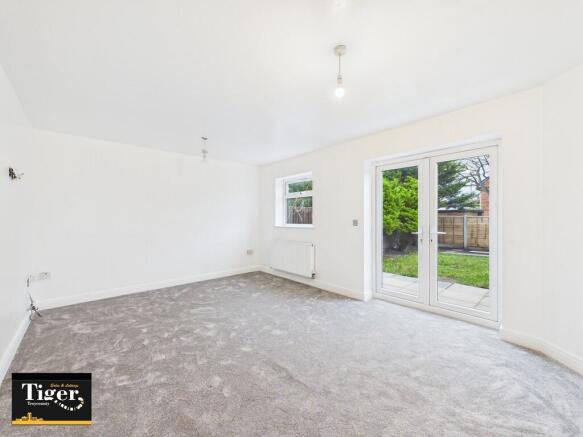 CAM03440G0-PR0457...