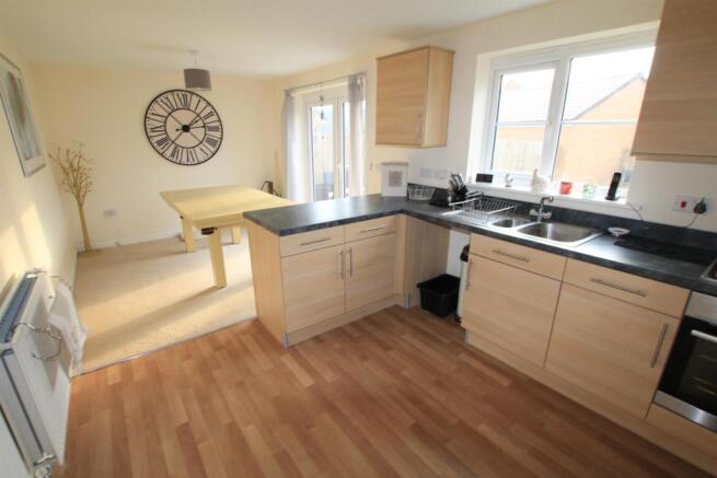 Kitchen/Dining Room